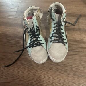 Stylish kids High-Top Sneakers